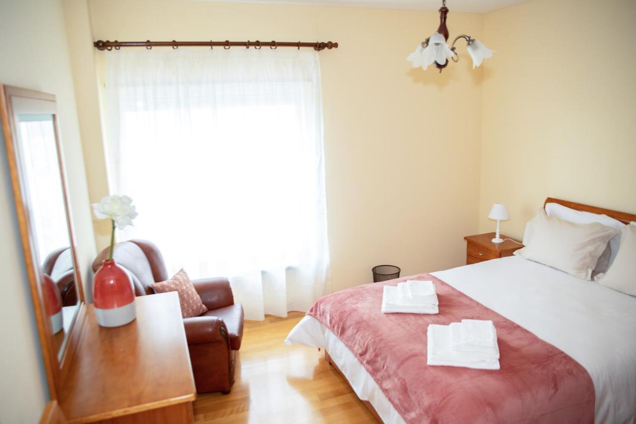 Vizinha'S Mommy'S Apartment Понта Делгада Екстериор снимка